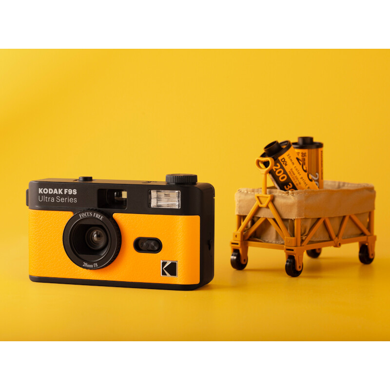 Kodak Ultra F9S Film Camera Yellow пленочный фотоаппарат
