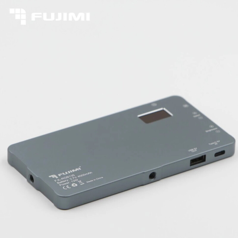 FUJIMI FJL-RGB135 10 Вт 2500-9900К RGB Hue 0-360  АКБ 4000 мАч светодиодный RGB осветитель