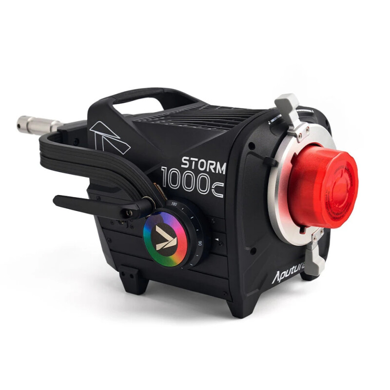 Aputure STORM 1000c осветитель