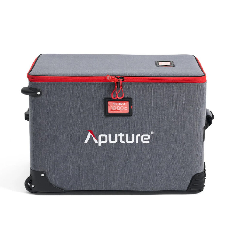 Aputure STORM 1000c осветитель
