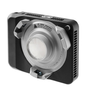 Aputure amaran Ray 60c осветитель