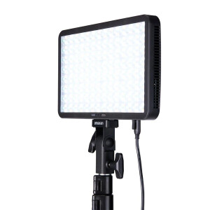 Aputure amaran Pano 60c Kit осветитель чёрный