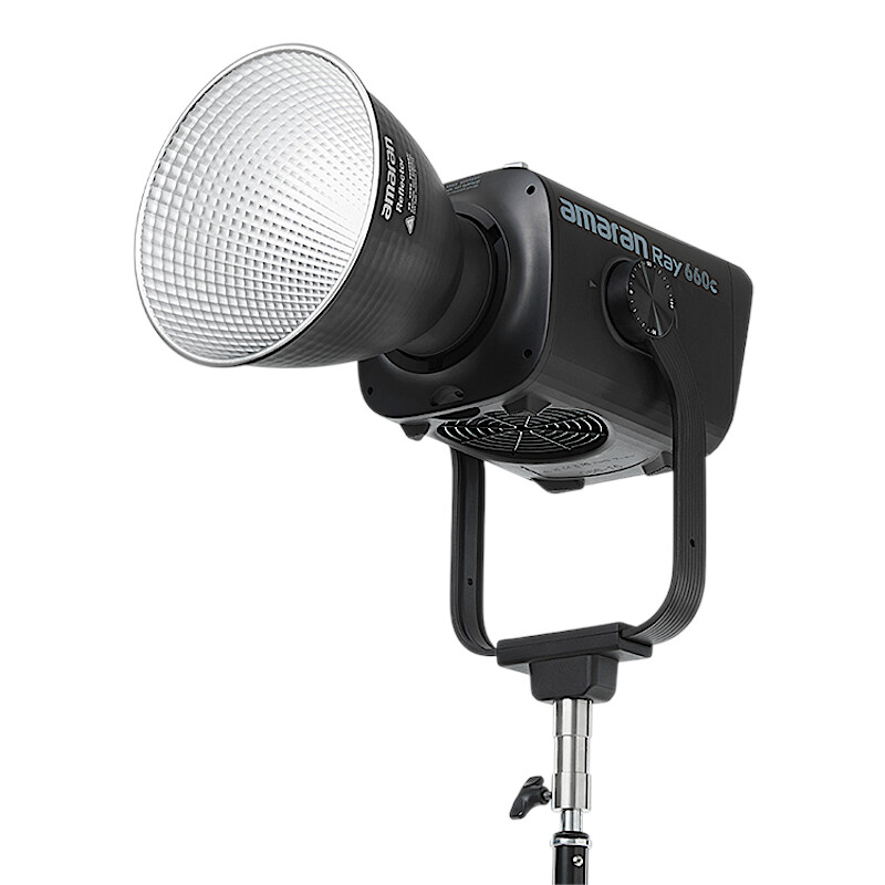 Aputure Amaran Ray 660c осветитель RGB 660 Вт