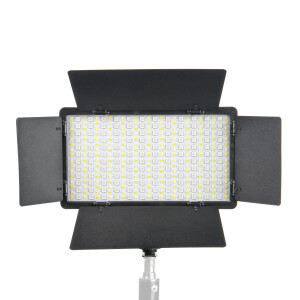Falcon Eyes LedPRO 30R осветитель светодиодный