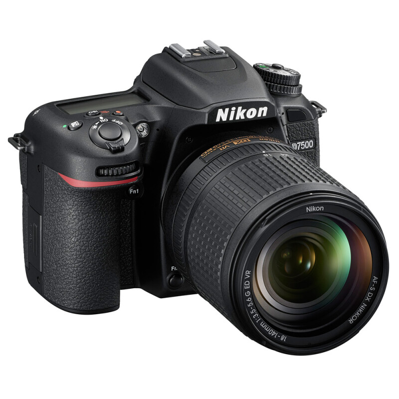 NIKON D7500 Kit + AF-S 18-140 VR DX фотоаппарат