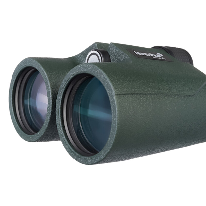 Levenhuk Karma PRO 8x42 бинокль
