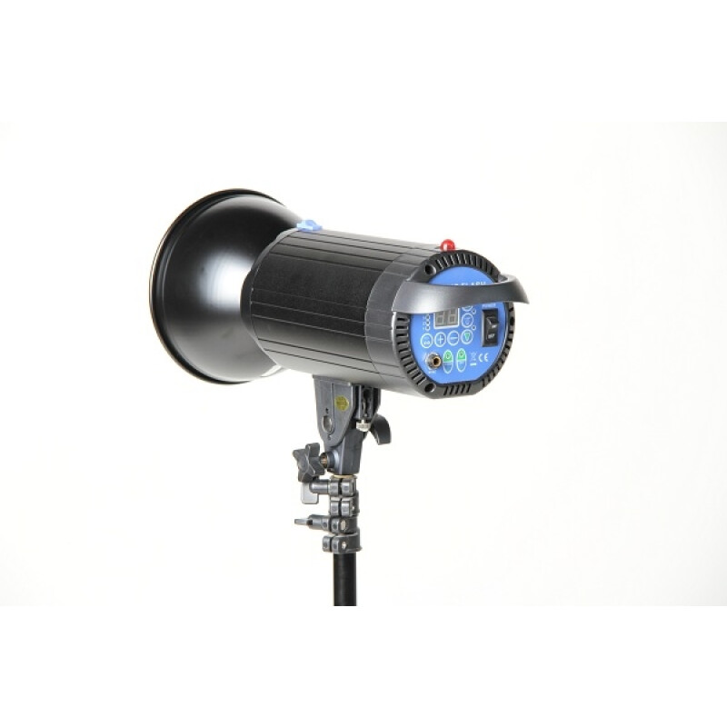 FST F-200 импульсный осветитель