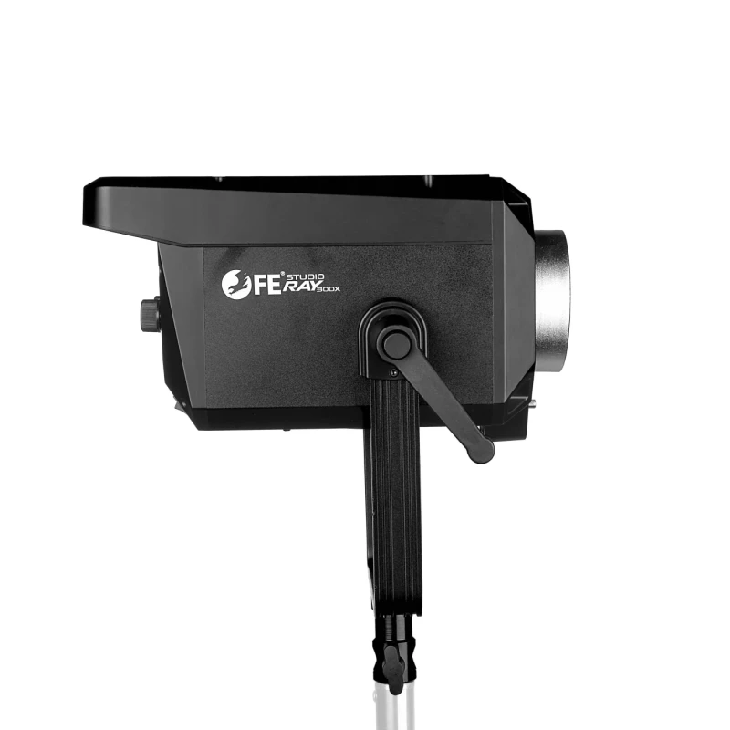 Falcon Eyes Studio RAY 300X осветитель студийный светодиодный