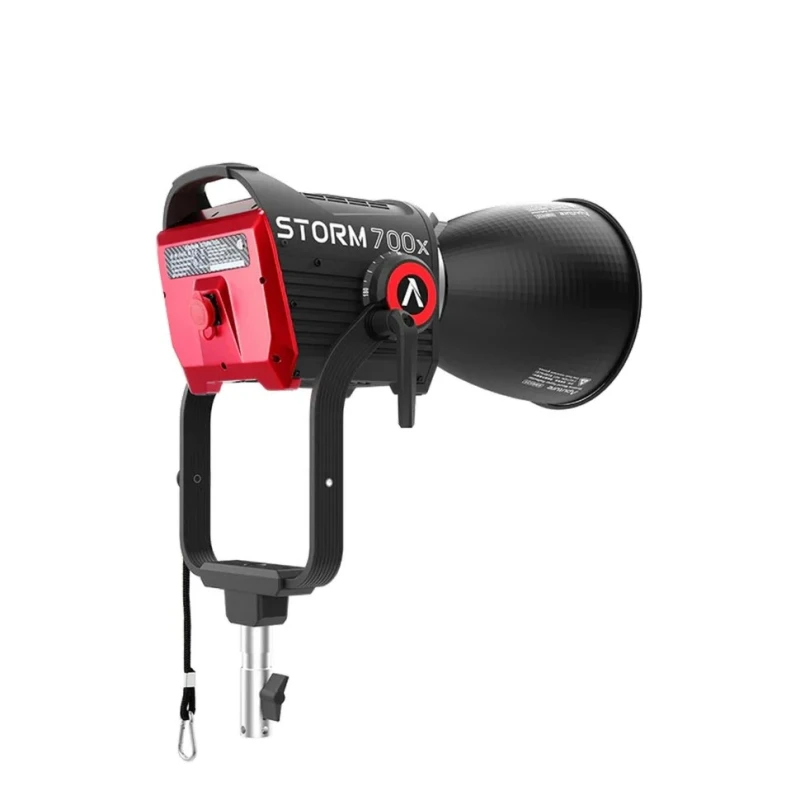 Aputure STORM 700x осветитель