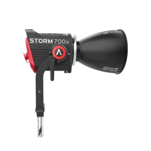 Aputure STORM 700x осветитель