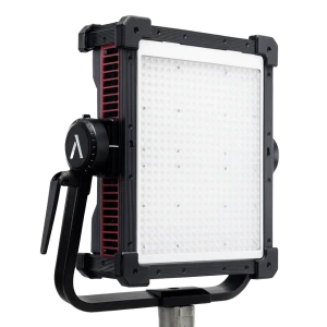 Aputure NOVA II 1x1 Rolling Hard Case Kit осветитель