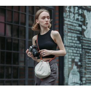 PGYTECH OneGo Drawstring Bag Ivory наплечная сумка