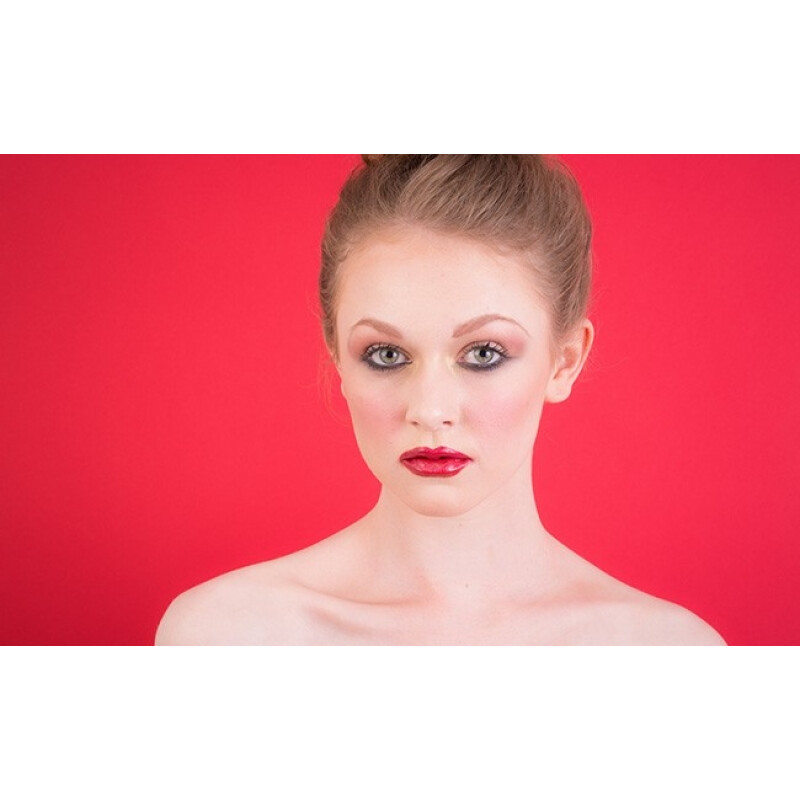 Superior 56 Scarlet фон бумажный 2,72x11м цвет скарлет