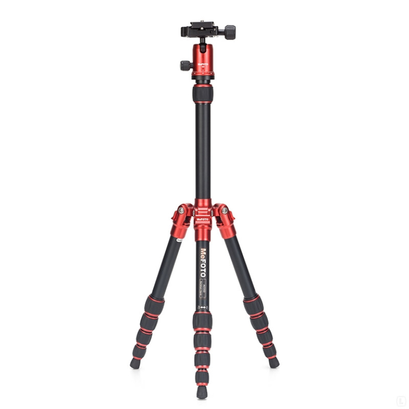 Mefoto A0350Q0 Red алюминиевый походный штатив красного цвета с головой