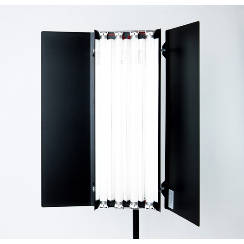 Reddevil RDL 4x600 S люминесцентный осветитель со световой температурой 5400 К