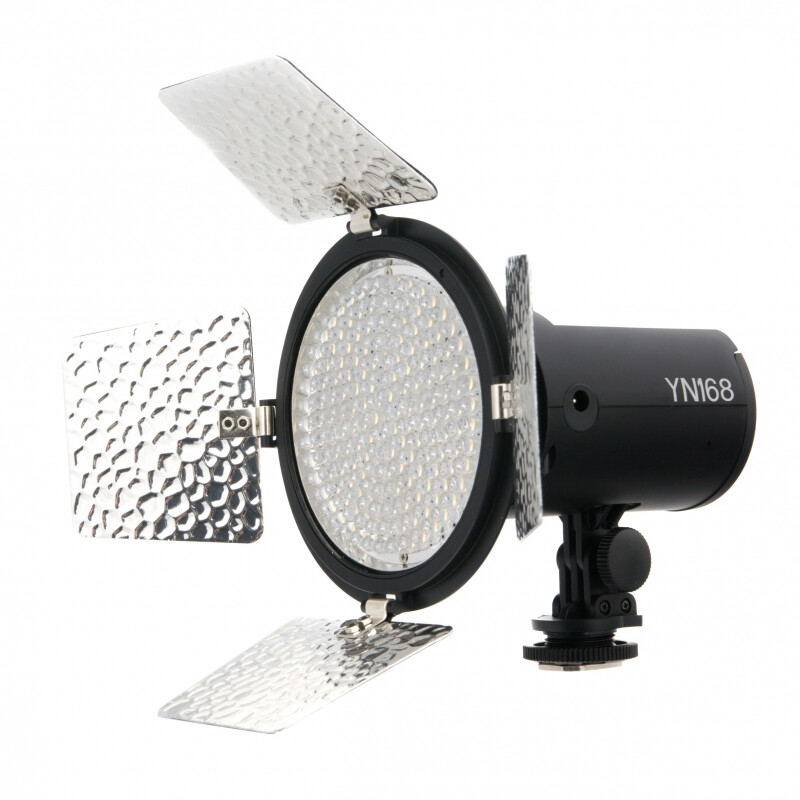 Yongnuo YN168 5500К осветитель светодиодный на 168 светодиодов для фото и видеокамер