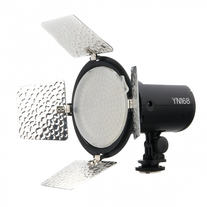 Yongnuo YN168 5500К осветитель светодиодный на 168 светодиодов для фото и видеокамер