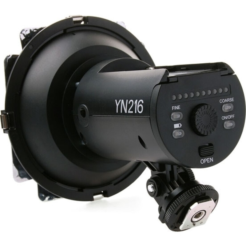 YongNuo YN216 5500К осветитель светодиодный на 216 светодиодов для фото и видеокамер