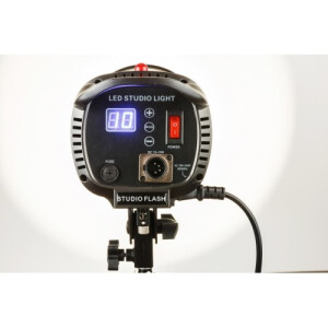 FST EF-100PS (LED) Sun Light 5500К светодиодный осветитель