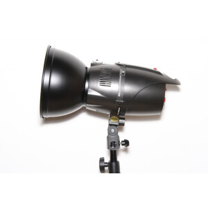 FST E-180 импульсная студийная вспышка с рефлектором