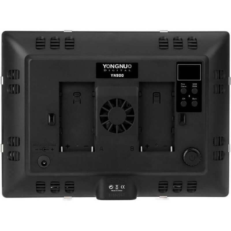YongNuo YN900 LED осветитель 900 светодиодов с дистанционным управлением c БП