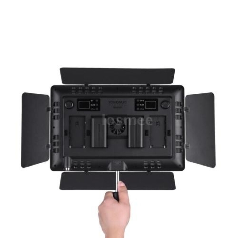 YongNuo YN1200 LED 5500K осветитель на 1200 светодиодов с д/у для фото и видео