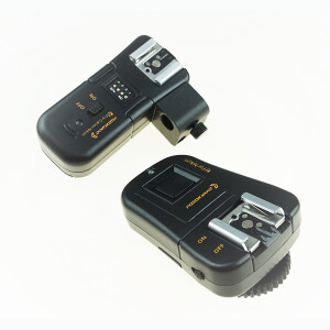 Fotokvant RT-16N радиосинхронизатор для Nikon 16-канальный с креплением для зонта