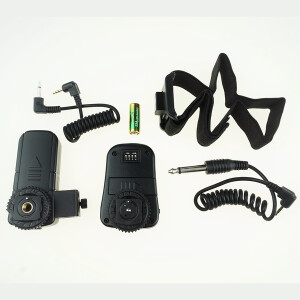 Fotokvant RT-16N радиосинхронизатор для Nikon 16-канальный с креплением для зонта