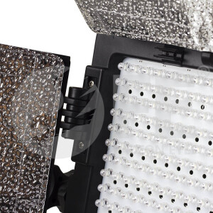 Falcon Eyes LP-820TD-SY светодиодная панель 820 LED 3200-8000К