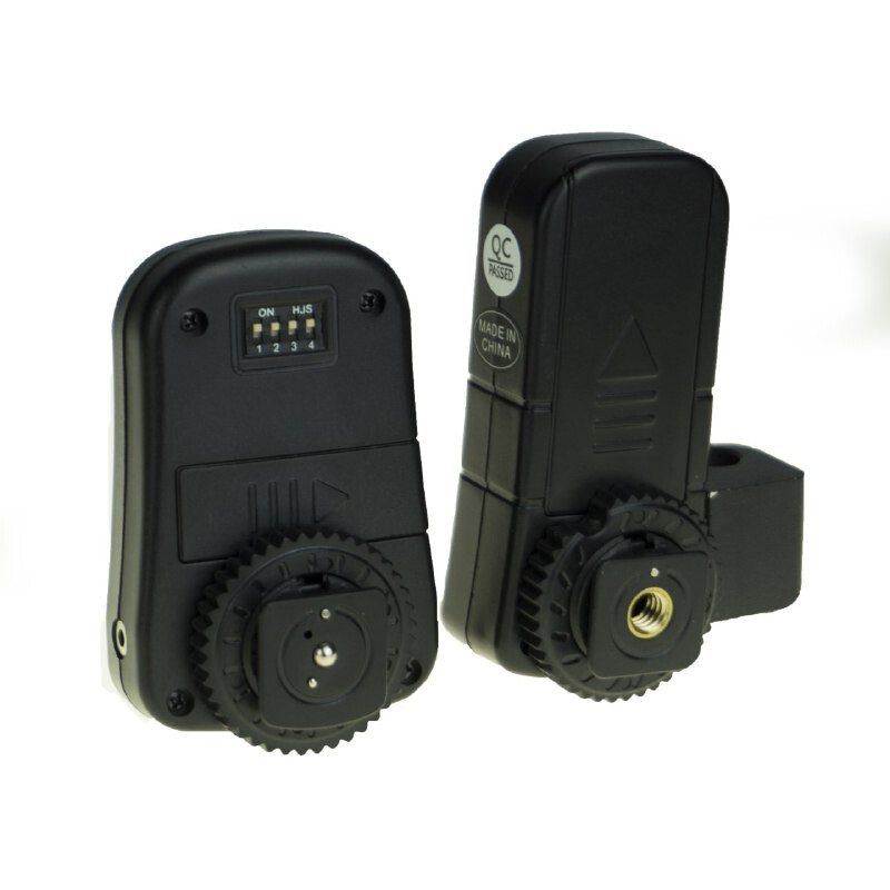 Fotokvant RT-16C радиосинхронизатор для Canon 16-канальный с креплением для зонта