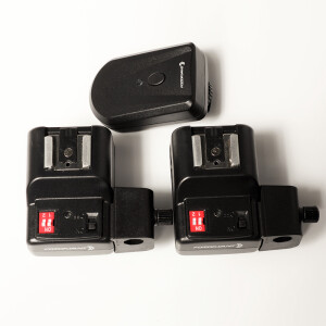 Fotokvant WT4-UH-2R радиосинхронизатор c двумя приемниками с креплением для зонта