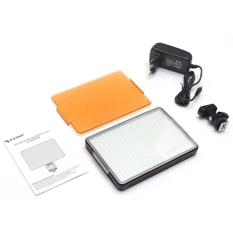 Fujimi FJ-SMD320i универсальный свет на SMD диодах для фото- видеосъемки