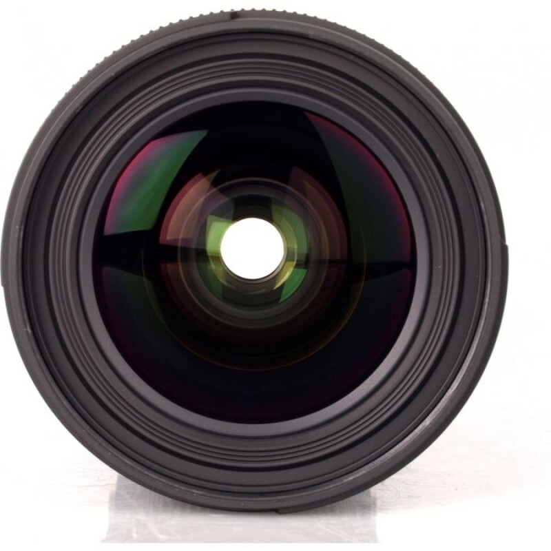 Sigma AF 18-35mm F1,8 DC HSM A NIKON объектив