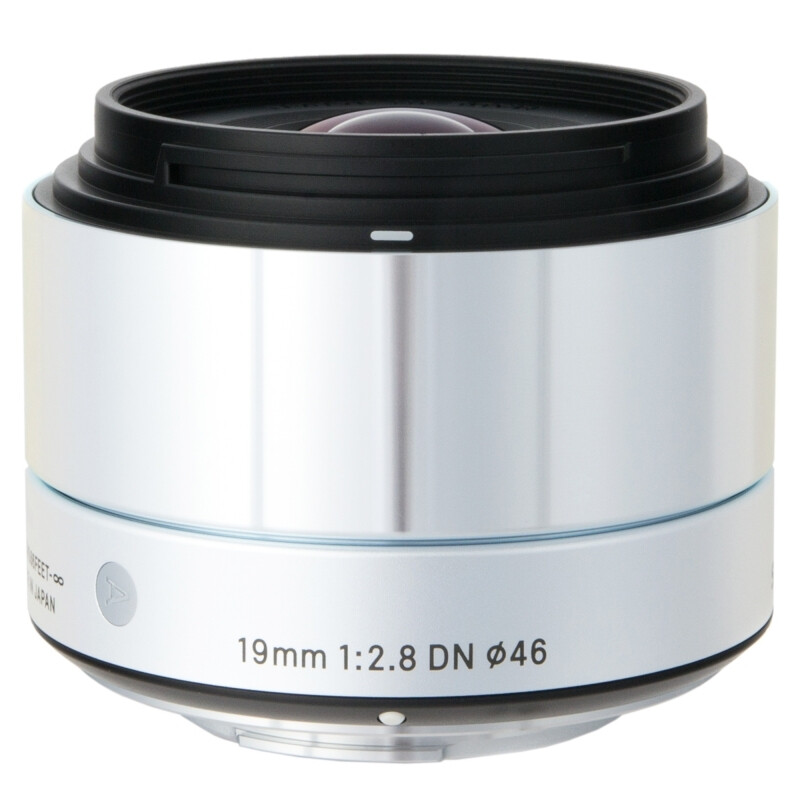 Sigma 19 mm f/2.8 DN Art Micro 4/3 Silver объектив