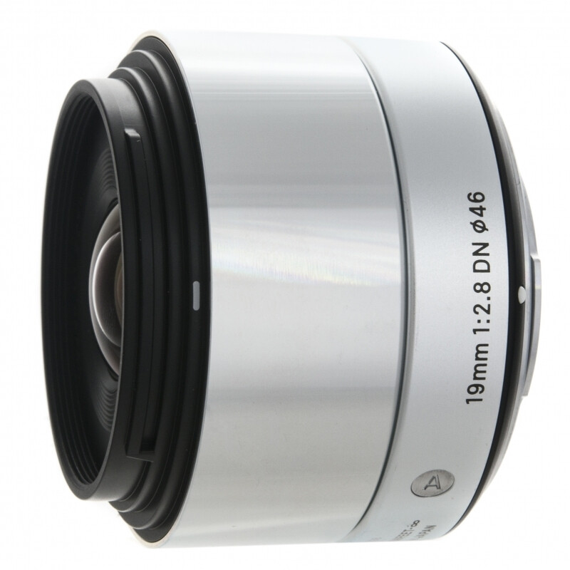 Sigma 19 mm f/2.8 DN Art Sony E Silver объектив