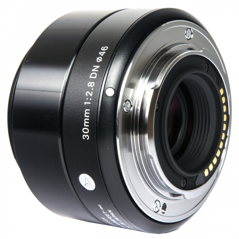 Sigma AF 30mm f/2.8 DN Micro 4/3 Black объектив
