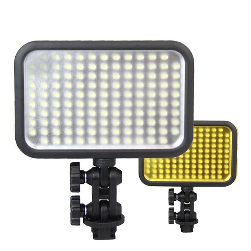 Godox LED126 светодиодный осветитель 