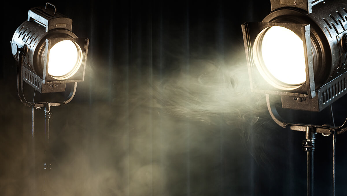 Как выбрать комплект света для видео в Москве